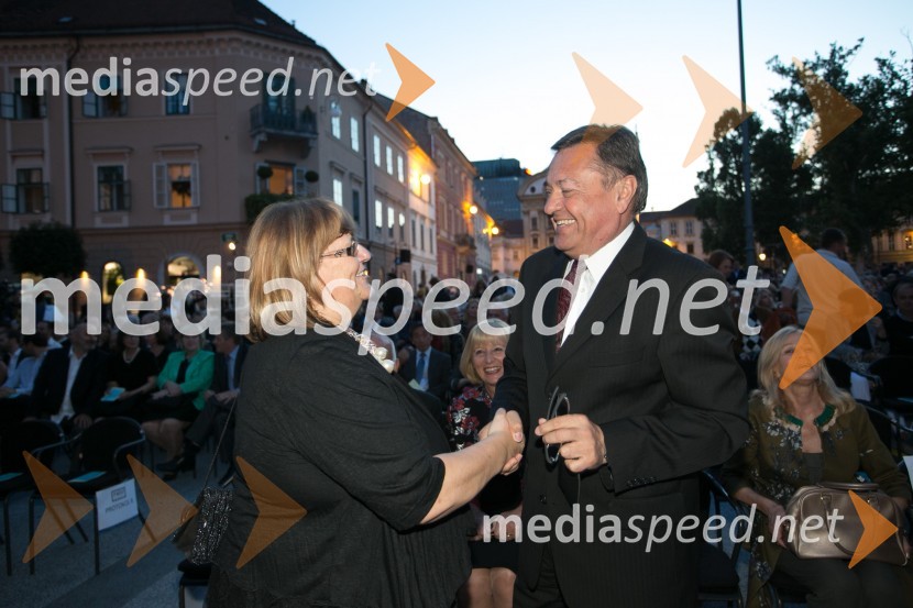 red. prof. dr.  Metka  Tekavčič, dekanja Ekonomske fakultete Univerze v Ljubljani;  Zoran Janković, župan MOL, predsednik PS62. Ljubljana Festival, otvoritev s Carmino Burano