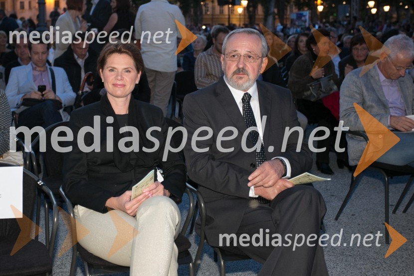 mag. Alenka Bratušek, predsednica vlade Republike Slovenije;  Ivica  Šarić, minister za kulturo in šport kantona Sarajevo62. Ljubljana Festival, otvoritev s Carmino Burano