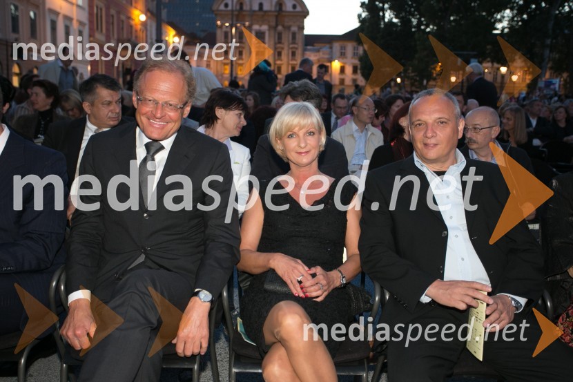  Janez  Škrabec, direktor Riko d.o.o.;  Sonja Poljanšek Škrabec, lastnica Welness centra Sunny;  Damjan Damjanovič, direktor Slovenske filharmonije 62. Ljubljana Festival, otvoritev s Carmino Burano