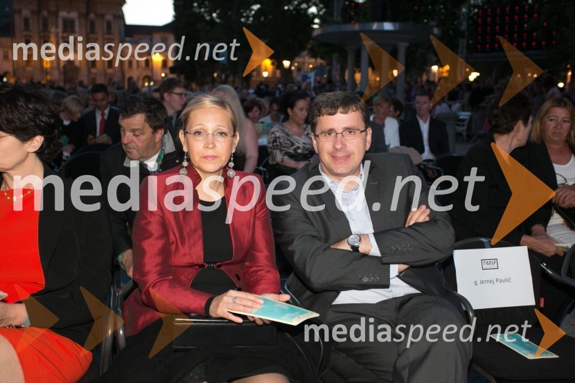  Tatjana Möderndorfer;  Jani Möderndorfer, poslanec62. Ljubljana Festival, otvoritev s Carmino Burano