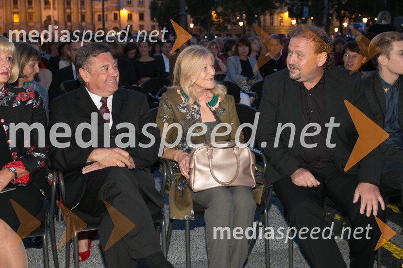  Zoran Janković, župan MOL, predsednik PS;  Mija Janković, soproga Zorana Jankovića;  Darko  Brlek, direktor, Festival Ljubljana62. Ljubljana Festival, otvoritev s Carmino Burano