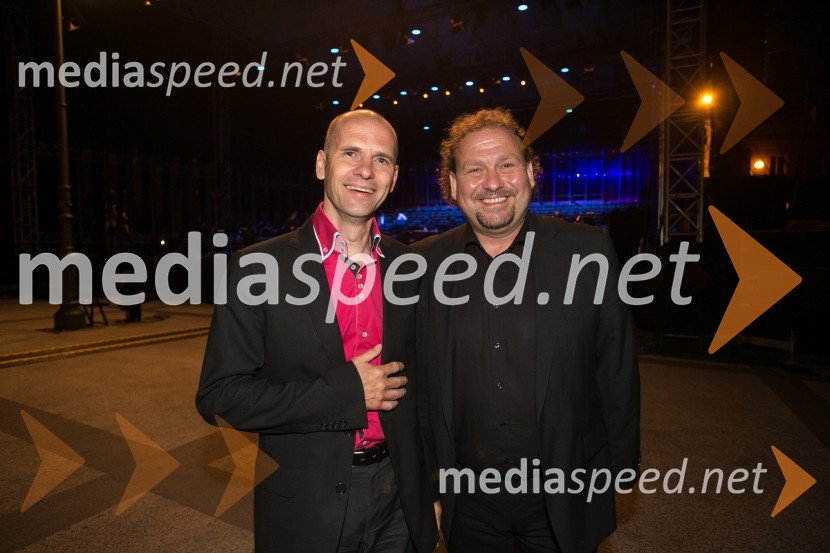  dr. Uroš Grilc, minister za kulturo;  Darko  Brlek, direktor, Festival Ljubljana62. Ljubljana Festival, otvoritev s Carmino Burano