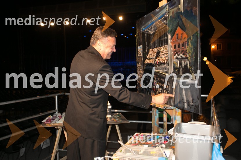  Zoran Janković, župan MOL, predsednik PS62. Ljubljana Festival, otvoritev s Carmino Burano