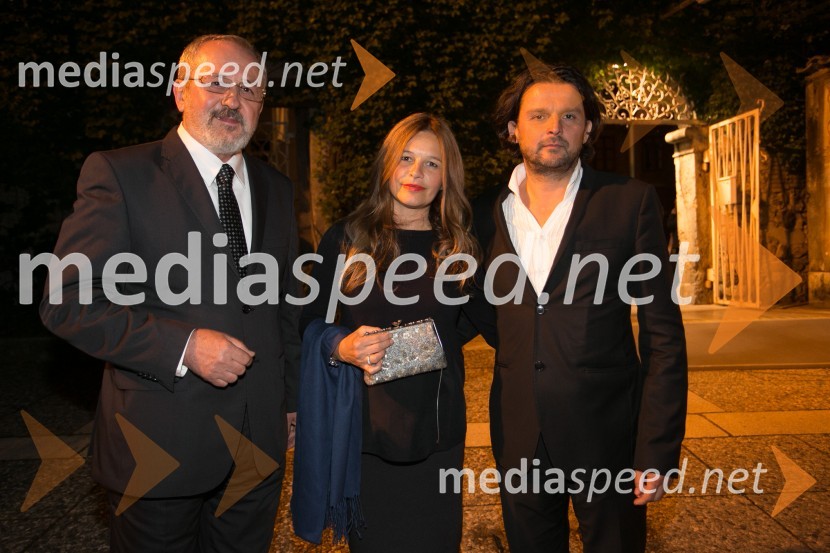  Ivica  Šarić, minister za kulturo in šport kantona Sarajevo;  Karmen Štular Sotošek;  Peter Sotošek Štular, ravnatelj SNG Opera in balet Ljubljana62. Ljubljana Festival, otvoritev s Carmino Burano