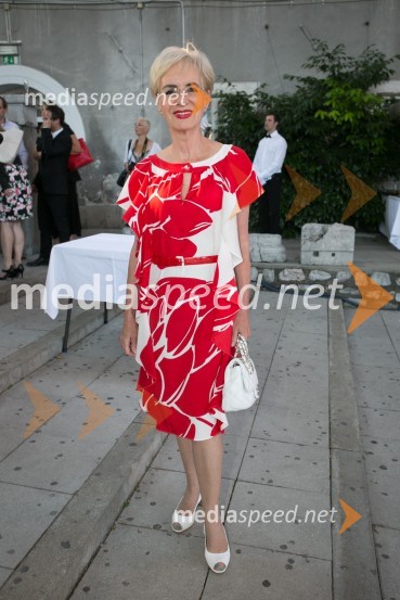  Metka  Premerl, slavistkaSprejem ob ameriškem dnevu neodvisnosti