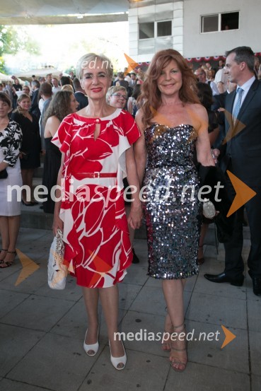  Metka  Premerl, slavistka;  Darja Kuhar Kotnik, soustanoviteljica in podpredsednica Društva za zdravje narodaSprejem ob ameriškem dnevu neodvisnosti