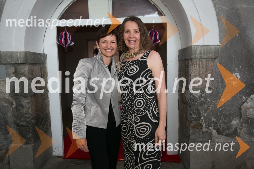 prof. dr. Maja Makovec Brenčič, prodekanja za razvoj na Ekonomski fakulteti v Ljubljani;  Martina Sever, Telekom SlovenijeSprejem ob ameriškem dnevu neodvisnosti