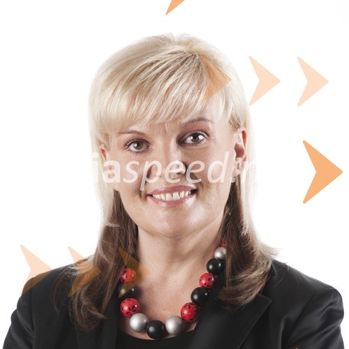  Olga Belec, direktorica, Hotel DianaZavezništvo Alenke Bratušek, kandidati na volitvah v DZ