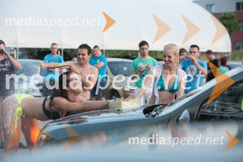 Bikini car washBikini car wash