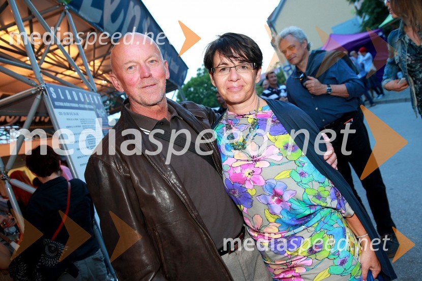  Drago Petek, član uprave in direktor Proficio PS d.o.o.;  Zvezdana Lubej,  direktorica, družba Proficio d.o.o. in Profiles International Slovenia22. Festival Lent: koncert Inner circle