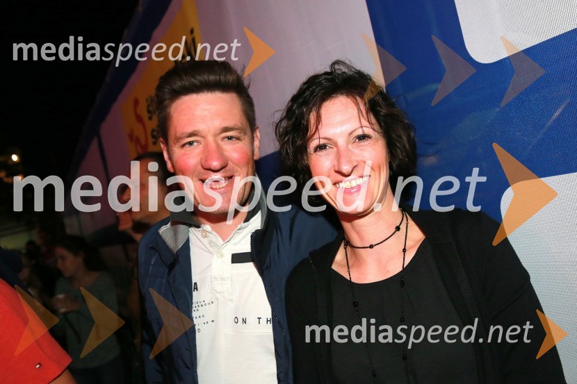  Boštjan Tancer, namestnik predsednika upravnega odbora Varnost Maribor;  Simona Tancer, Varnost Maribor22. Festival Lent: koncert Inner circle