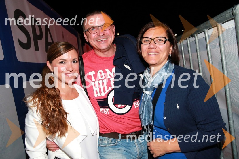  Maša Judar, vodja marketinga, Nova KBM d.d.;  Srečko Judar, predsednik uprave podjetja Hidrotehnik d.d.;  Darja Judar22. Festival Lent: koncert Inner circle