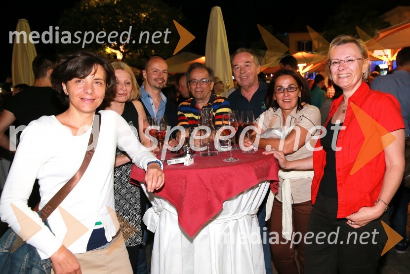  ... ;  ... ;  ... ;  ... ;  ... ;  ... ; mag. Karmen Lebe Grajf, Pošta Slovenije22. Festival Lent: koncert Inner circle