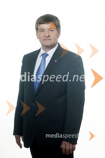  Franc Bogovič, predsednik SLSSlovenska ljudska stranka, kandidati na volitvah v DZ