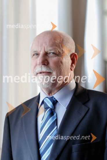  Horst Hafner, namestnik generalnega sekretarja SMCStranka Mira Cerarja, kandidati na volitvah v DZ 2014