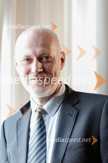 dr. Milan Brglez, nekdanji predsednik Državnega zbora Republike Slovenije, kandidat na predsedniških volitvah 2022Stranka Mira Cerarja, kandidati na volitvah v DZ 2014