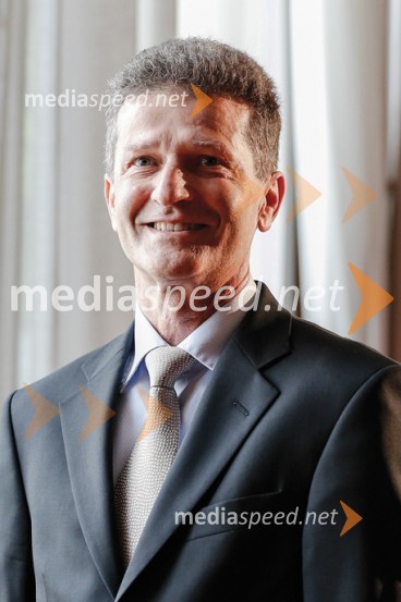 dr.  Mitja Horvat, pravnik, poslanec SMCStranka Mira Cerarja, kandidati na volitvah v DZ 2014