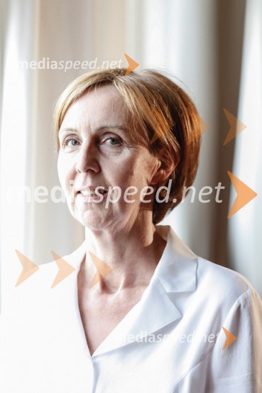  Mojca KuharStranka Mira Cerarja, kandidati na volitvah v DZ 2014