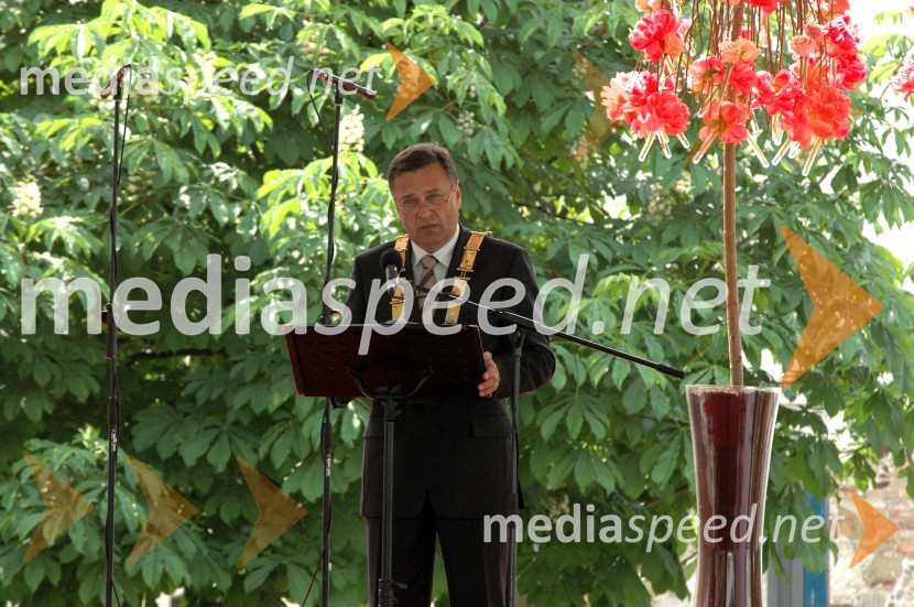Zoran Jankovič, župan LjubljaneSvečana seja Mestne občine Ljubljana
