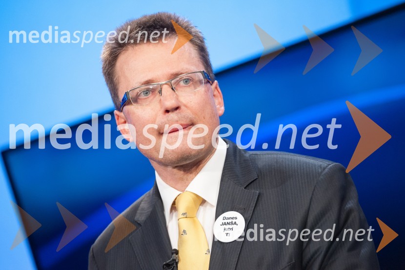  Zvone  Černač, član stranke SDSVolitve v DZ 2014, predvolilno soočenje