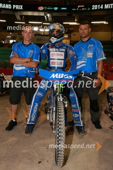  ... ;  Matej Žagar, speedwayist (Slovenija);  ... Žagar lovi tretje mesto na stadionu Millennium