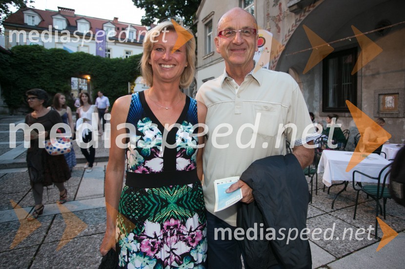  Gitti Schlathau;  Heinz  Slesak, generalni direktor Porsche Slovenija d.o.o.Maria Pages, flamenko in poezija