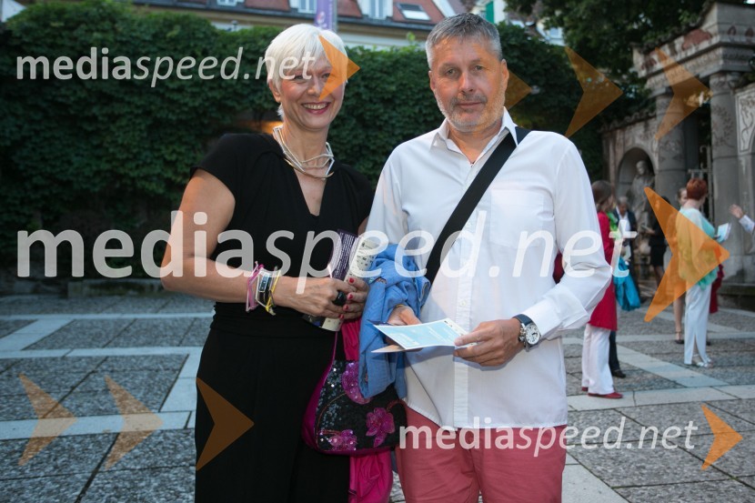  Barbra Drnač, novinarka;  Bojan Požar, pozareportGala baletni večer svetovnih zvezd