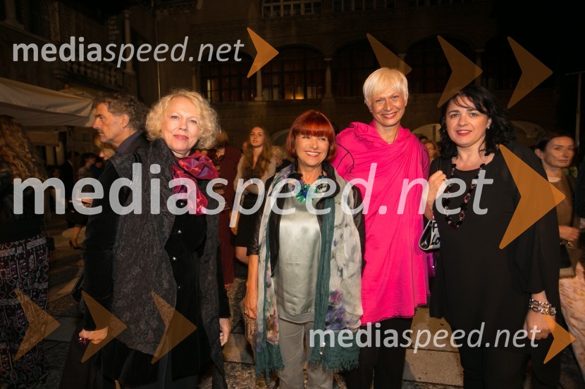  Mojca Makuc, modna oblikovalka;  Maruša Glavan, podjetnica;  Barbra Drnač, novinarka;  Bojana ŠkodičGala baletni večer svetovnih zvezd