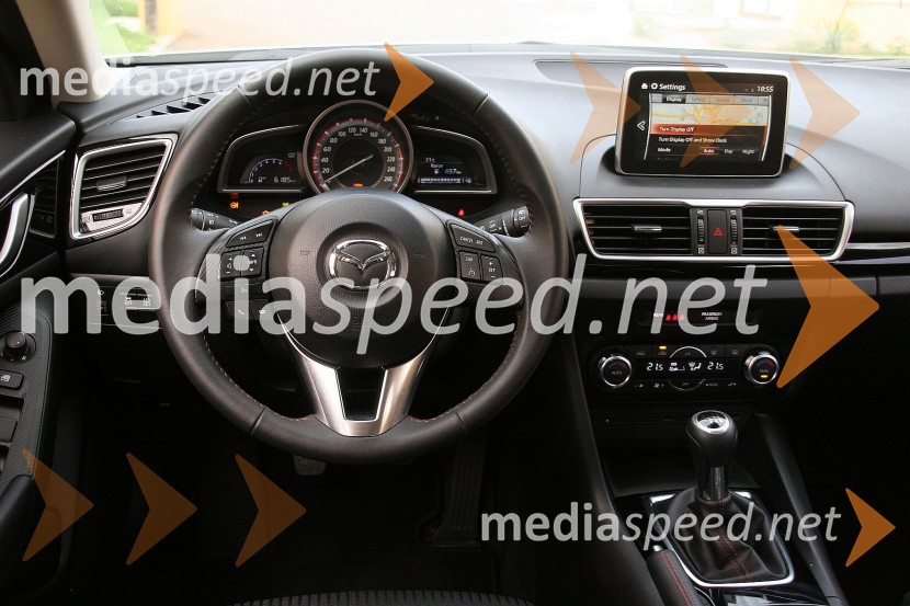 Mazda3 SP G100 Challenge, nekomplicirano delovno okoljeMazda3 SP G100 Challenge, mediaspeed test