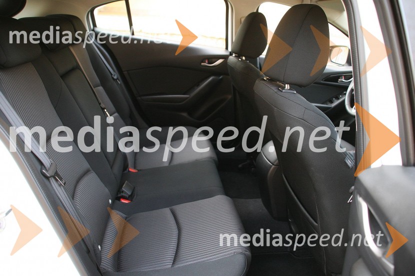 Mazda3 SP G100 Challenge, zadaj je dovolj prostoraMazda3 SP G100 Challenge, mediaspeed test