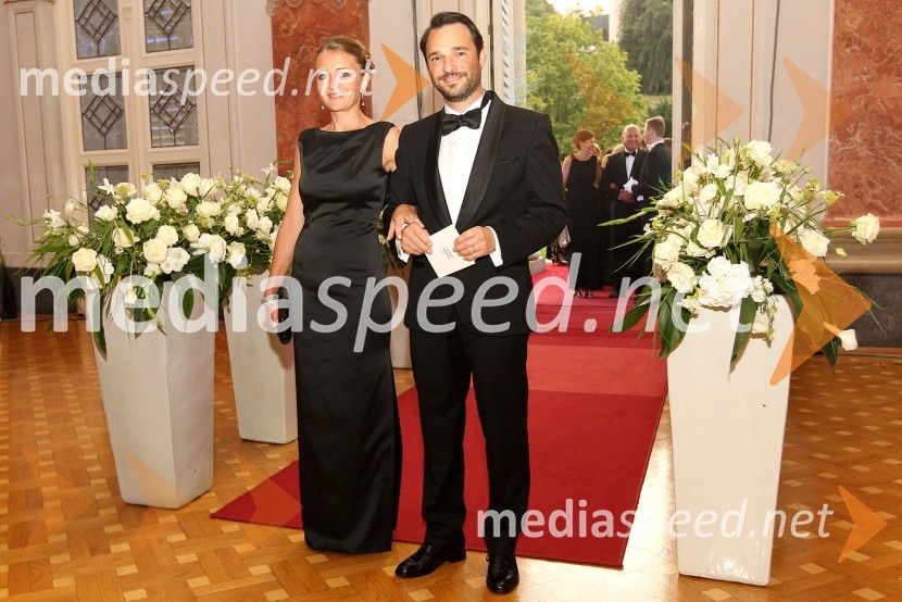  Polona Ferjančič;  Danilo Ferjančič, generalni direktor Porsche Slovenija d.o.oAnin ples 2014