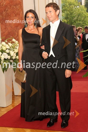  Tijana Orešič Barač, dr. med. specialistka dermatologije;  Tomaž Orešič, VaasaETTAnin ples 2014
