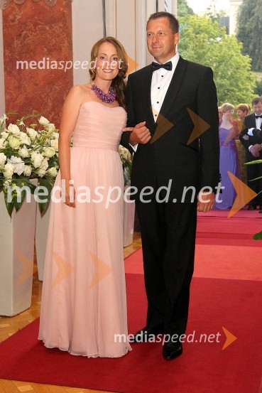  Bojana Doma Marinšek;  Emil Marinšek, direktor, podjetje MaremicoAnin ples 2014