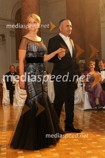  Nežika Cajzek, GIC gradnje;  Ivan Cajzek, direktor družbe GIC gradnjeAnin ples 2014