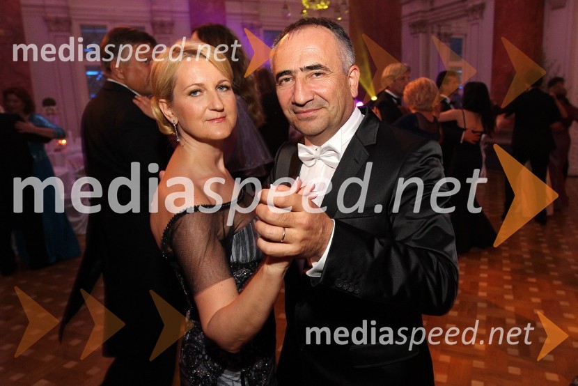 Nežika Cajzek, GIC gradnje;  Ivan Cajzek, direktor družbe GIC gradnjeAnin ples 2014