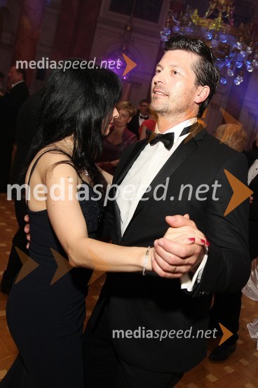  Blanka Ogrizek;  Simon  Ogrizek, cvetličarAnin ples 2014