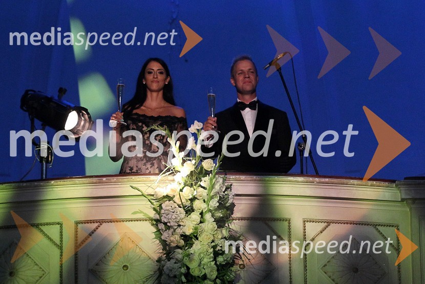  Dunja Tinauer, sopranistka;  Martin Sušnik, tenoristAnin ples 2014