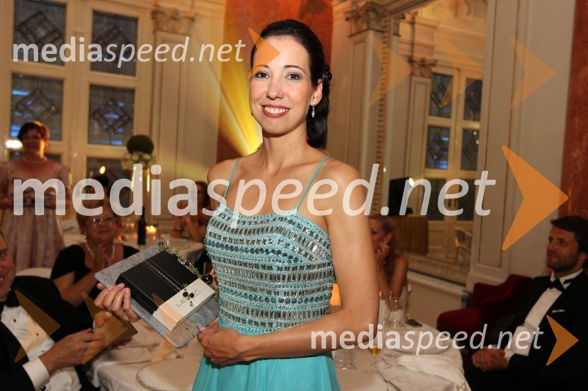 dr. med. Ana Marija Maja KvederAnin ples 2014
