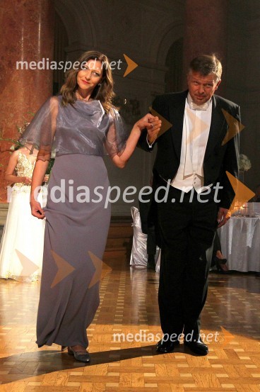  Nika Žumer Kajzer;  Marko Kajzer, direktor KampoAnin ples 2014
