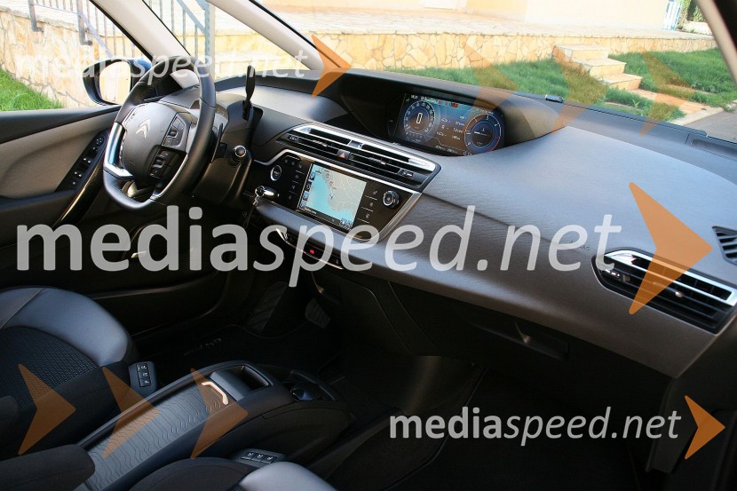 Citroën Grand C4 Picasso BlueHDi Exclusive, notranjostCitroën Grand C4 Picasso BlueHDi Exclusive, mediaspeed test