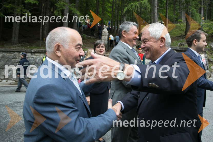  Doku Gapurovič Zavgajev, veleposlanik Ruske federacije v Sloveniji;  Saša Geržina, predsednik društva Rusija SlovenijaSpominska svečanost ob Ruski kapelici