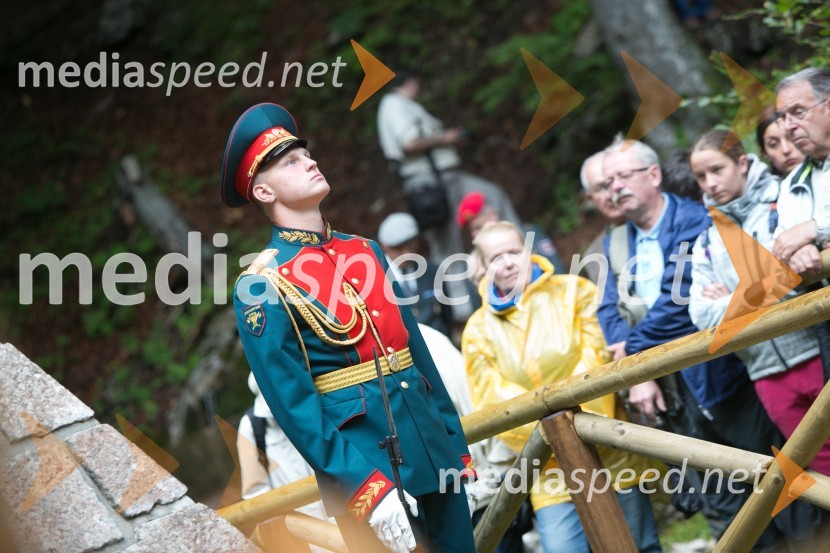 Spominska svečanost ob Ruski kapeliciSpominska svečanost ob Ruski kapelici