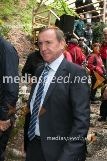  Jože Colarič, predsednik uprave Krka d.d.Spominska svečanost ob Ruski kapelici