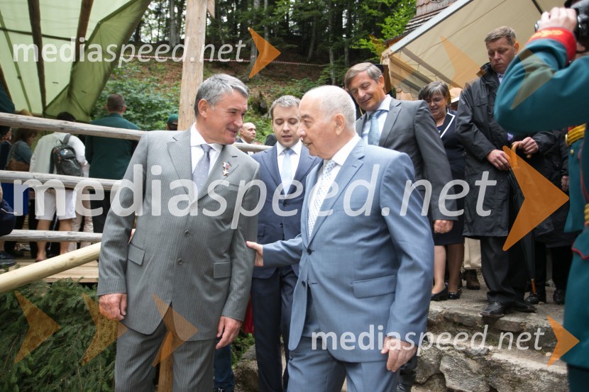  Jurij Vorobjov;  Doku Gapurovič Zavgajev, veleposlanik Ruske federacije v SlovenijiSpominska svečanost ob Ruski kapelici