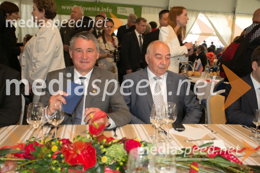  Jurij Vorobjov;  Doku Gapurovič Zavgajev, veleposlanik Ruske federacije v SlovenijiSpominska svečanost ob Ruski kapelici