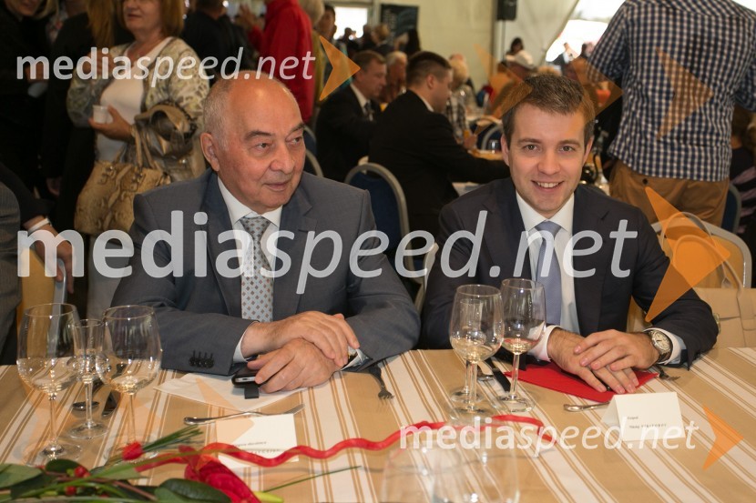  Doku Gapurovič Zavgajev, veleposlanik Ruske federacije v Sloveniji;  Nikolai Nikiforov, ruski minister za telekomunikacije in množične medijeSpominska svečanost ob Ruski kapelici