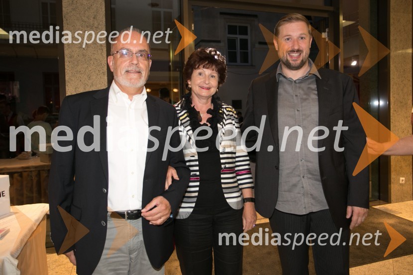  Robert Reich, veleposlanik Švice v Sloveniji;  Barbara Reich;  Tomo Peršuh, direktor, Slovenski mladinski orkesterSimfonični koncert z Mednarodnim orkestrom Ljubljana