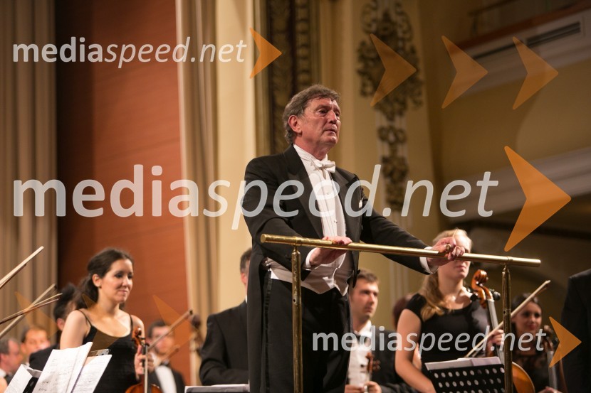  Uroš Lajovic, dirigentSimfonični koncert z Mednarodnim orkestrom Ljubljana
