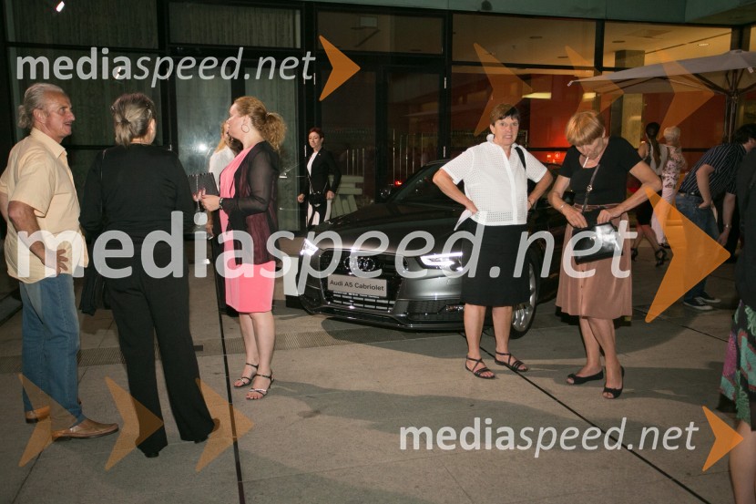 Simfonični koncert z Mednarodnim orkestrom LjubljanaSimfonični koncert z Mednarodnim orkestrom Ljubljana