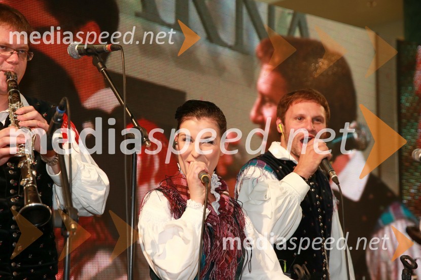 Ansambel Saša AvsenikaEuropark praznuje 14. rojstni dan